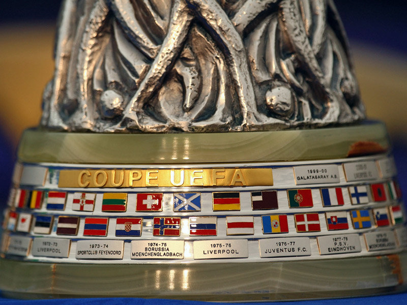 Ligue des champions de l'UEFA 1992-1993 — Wikipédia